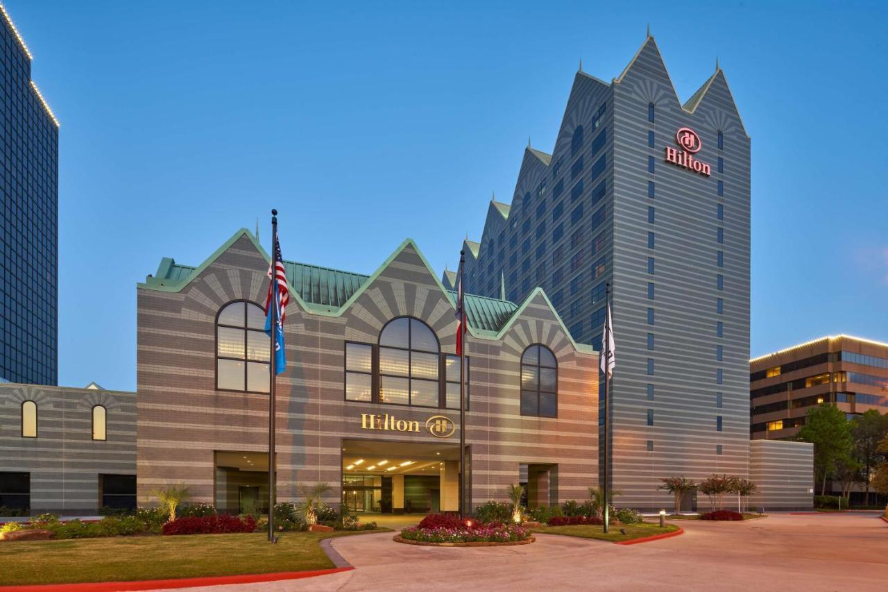 Hilton Houston North Hotel Exterior photo